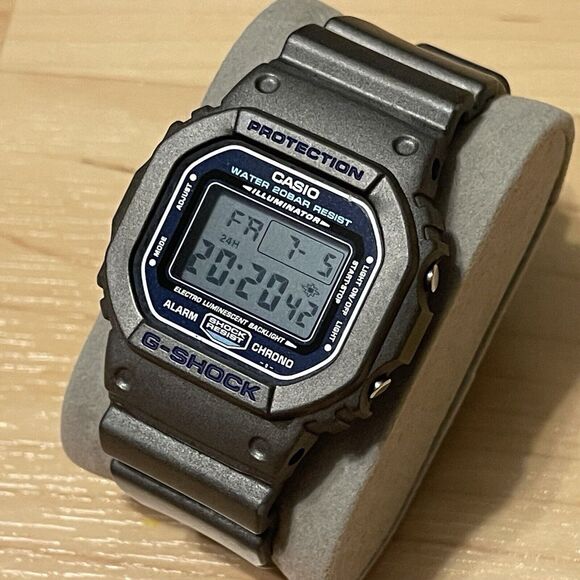 Casio G-Shock DW-056SD-8S Silver Dragon Men's Square 056 5600 Digital Watch - Picture 4 of 12
